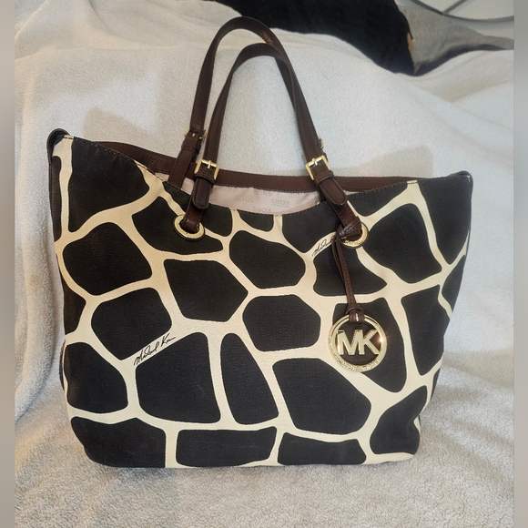 Like New Vintage Michael Kors Giraffe Print Tote - Picture 1 of 17